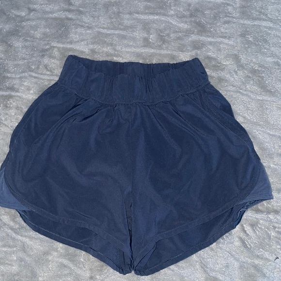 Navy blue active wear shorts - Picture 1 of 3